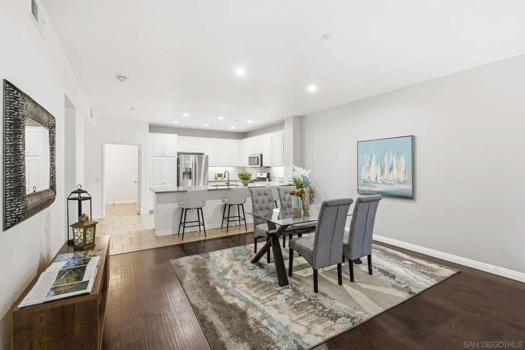 Photo of 6 taquitz, Irvine, CA 92602 (MLS # 260007960)