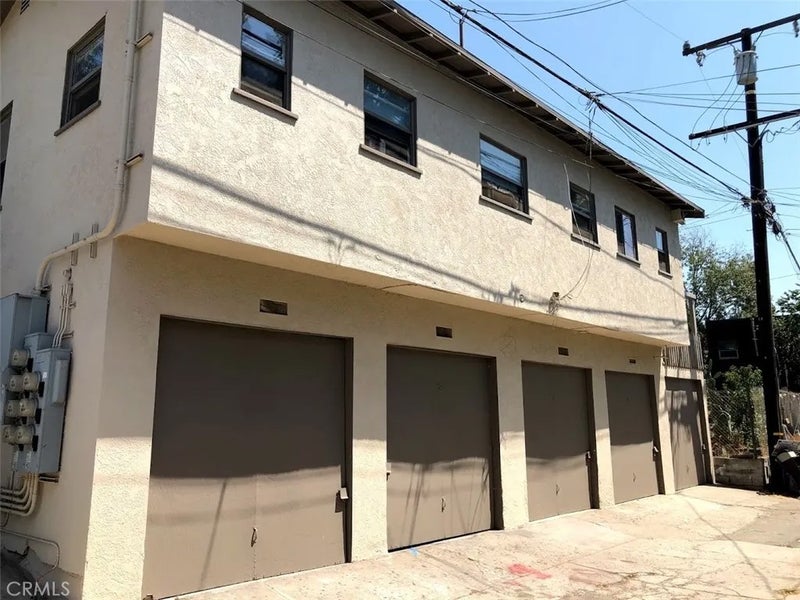 920 N Park