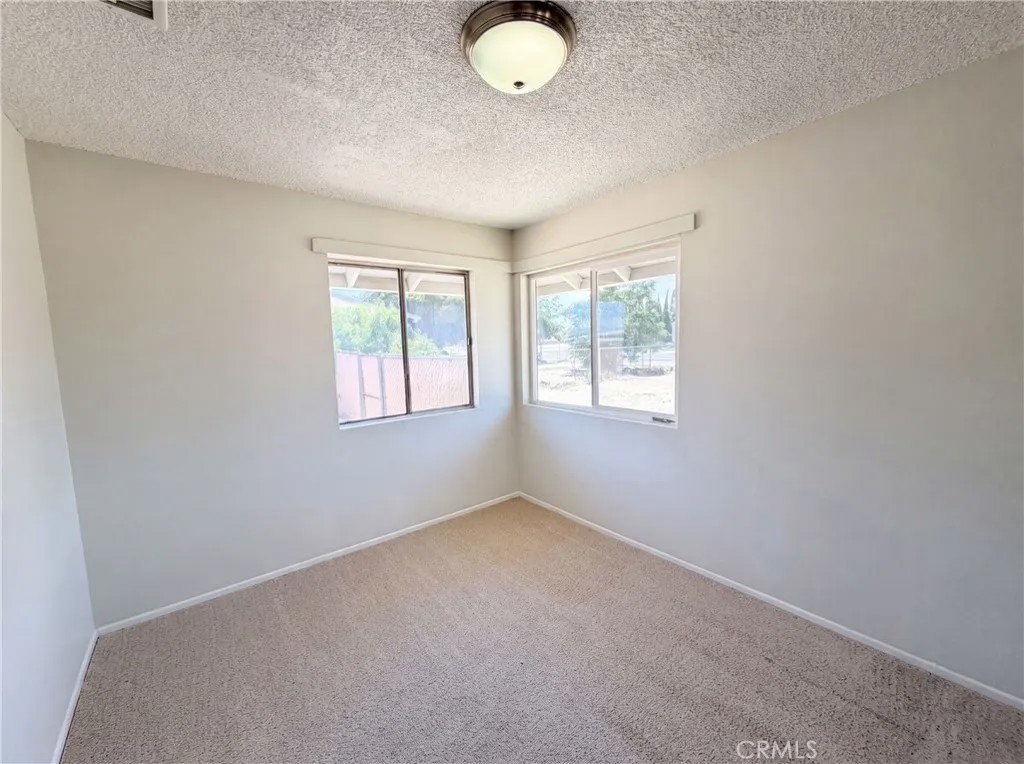 13191 El Rio