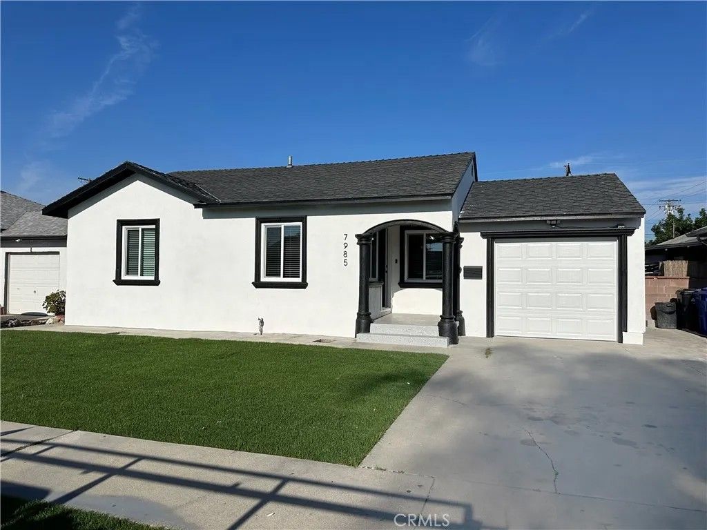 Photo of 7985 De Palma, Downey, CA 90241 (MLS # DW25268206)
