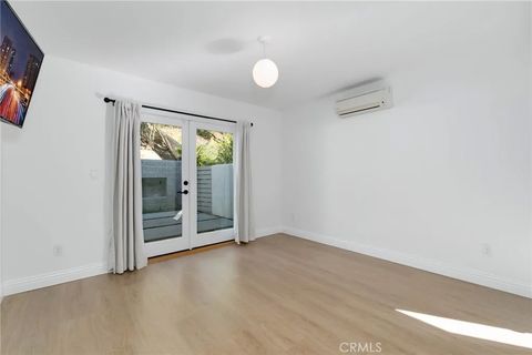 Tiny photo for 4676 Arriba Drive, Tarzana, CA 91356 (MLS # TR25246107)