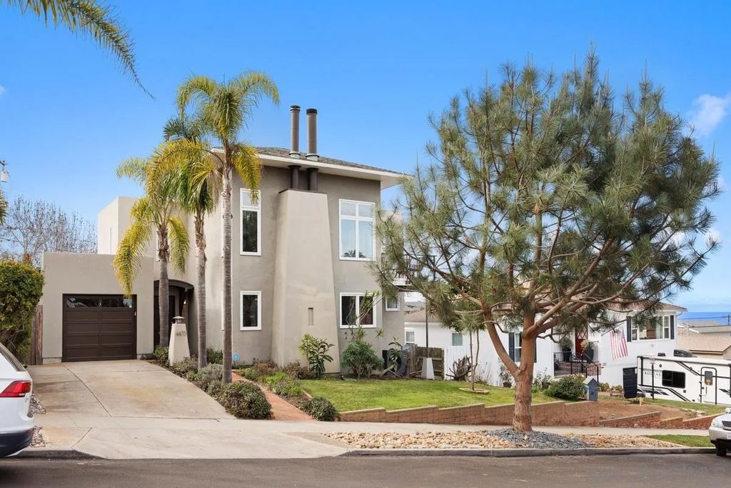 Photo of 4475 Tivoli St, San Diego, CA 92107 (MLS # 260010847)