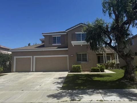 Photo of 17866 Robusta Drive, Riverside, CA 92503 (MLS # NDP2602953)