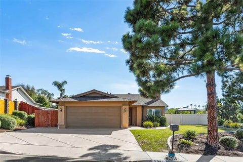 Photo of 3381 Garibaldi PL, Carlsbad, CA 92010 (MLS # ND26198669)
