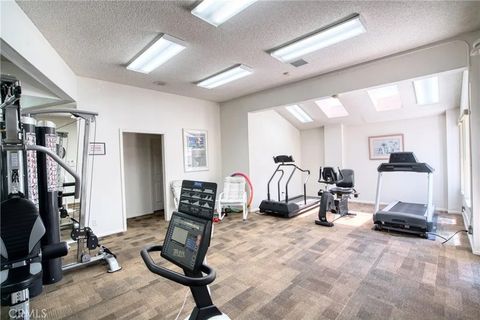 Tiny photo for 2906 Summer Set Cir, Banning, CA 92220 (MLS # DW25245116)