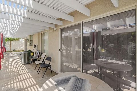 Tiny photo for 2906 Summer Set Cir, Banning, CA 92220 (MLS # DW25245116)