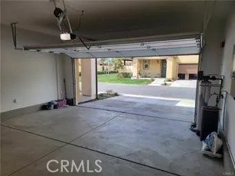 1950 N Bloom Drive North
