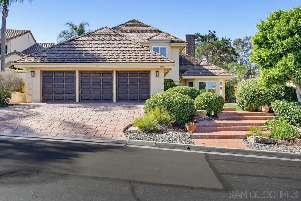 12285 Fairway Pointe