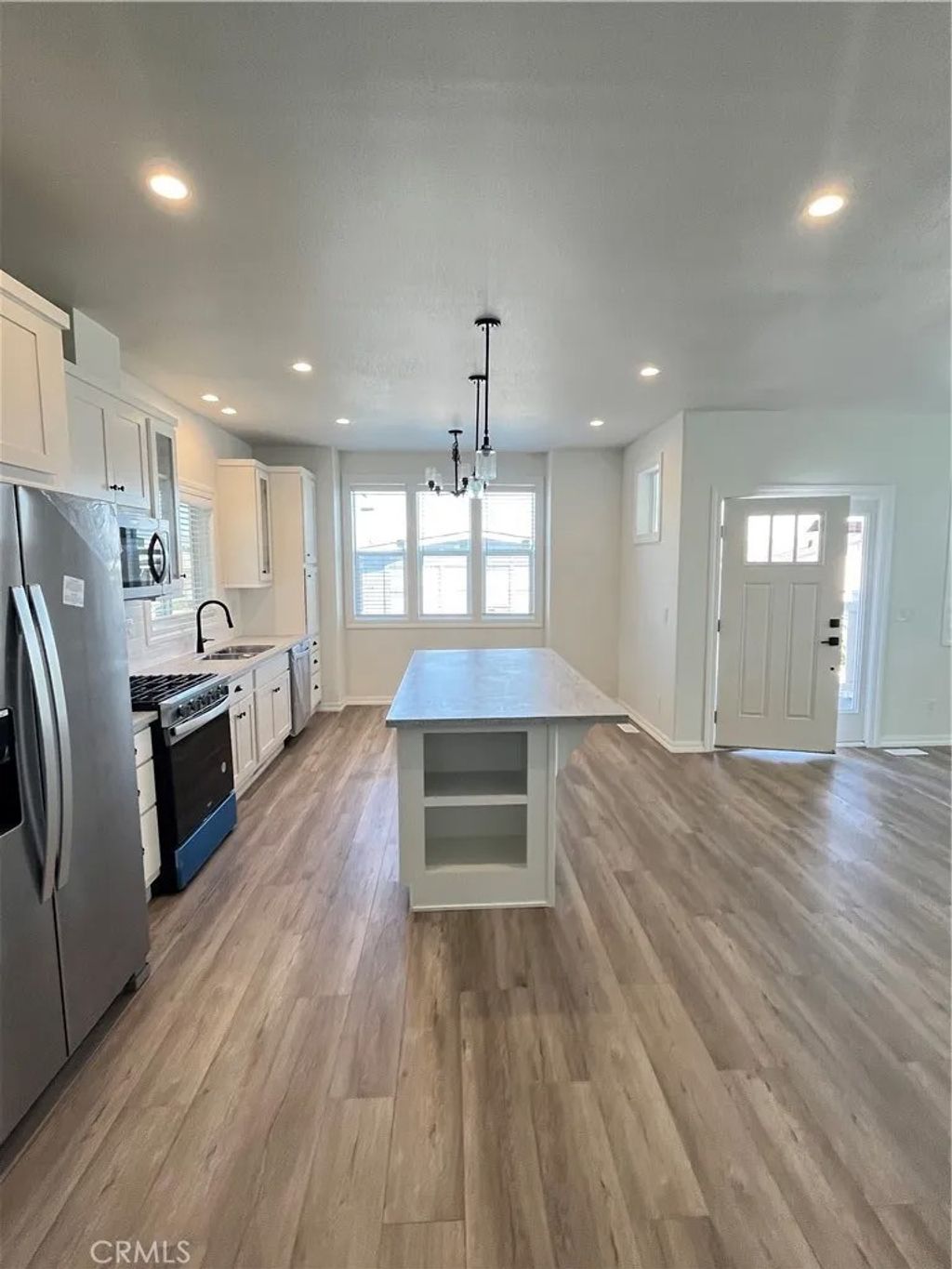 Photo of 1550 Rimpau Ave #42, Corona, CA 92881 (MLS # IG25252853)