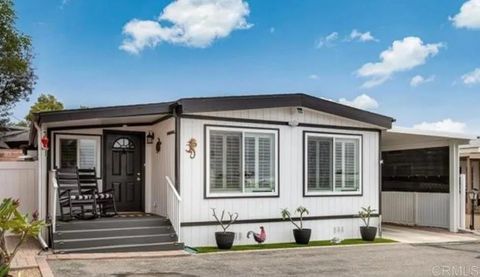 157 Horizon Ln. Oceanside CA 92056