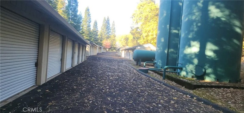 14900 Woodland Park