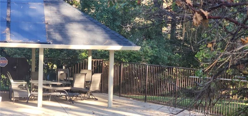 14900 Woodland Park
