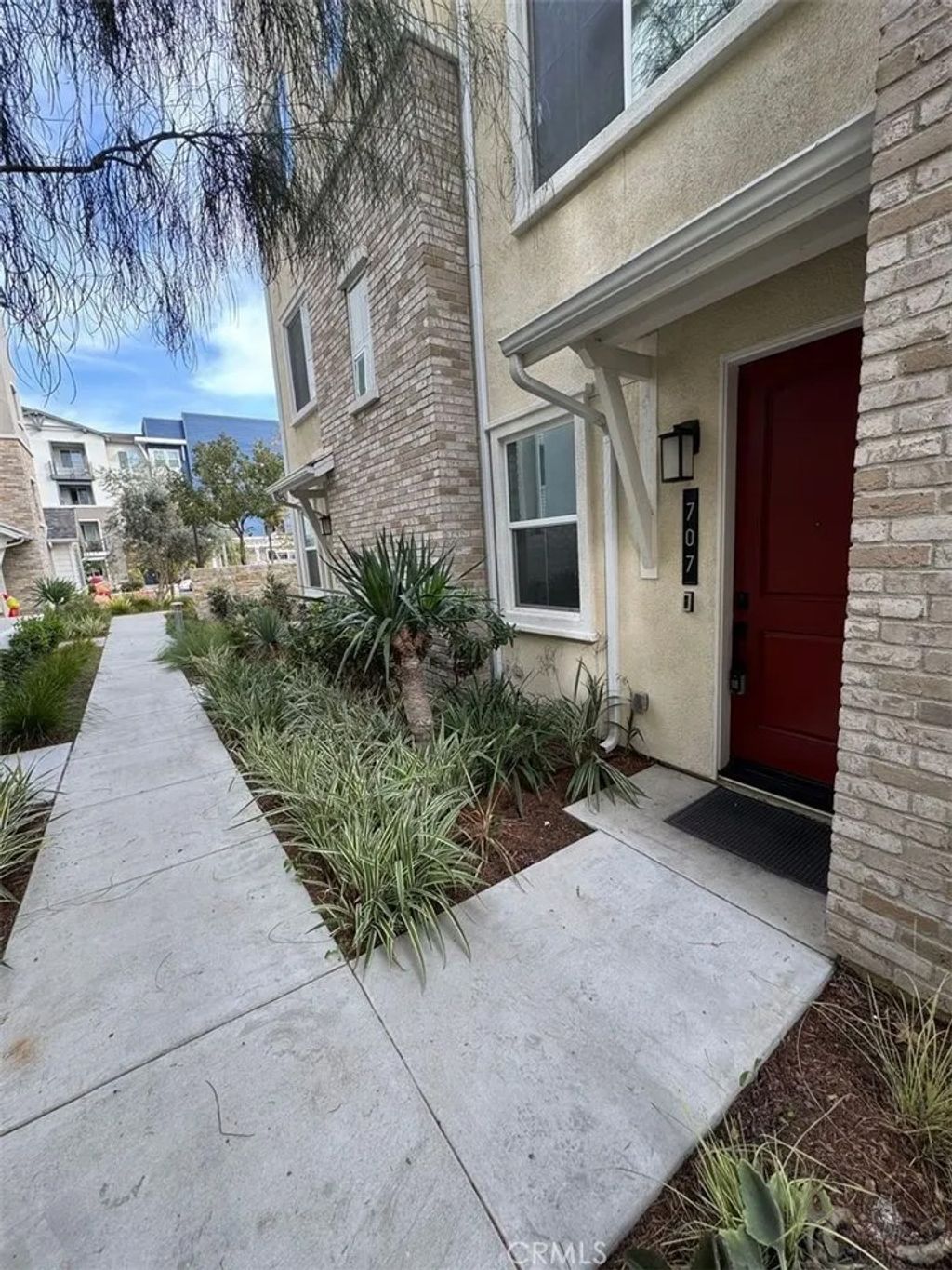 Photo of 707 S Mosaic St, Anaheim, CA 92805 (MLS # PW26002903)