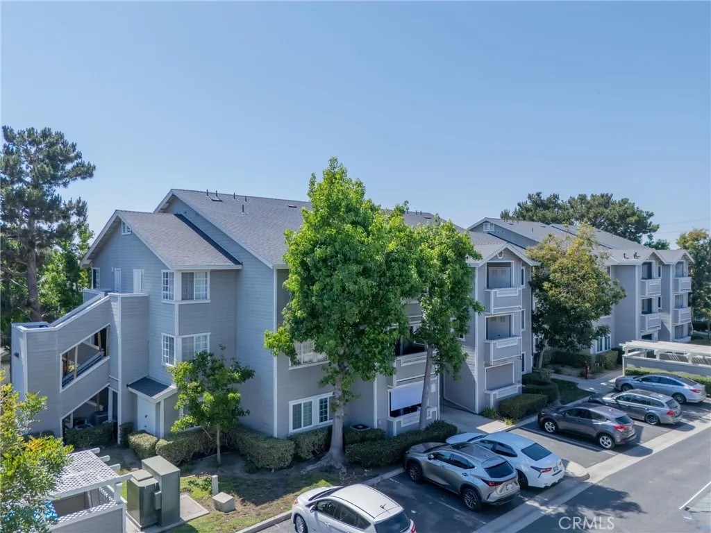 3500 S Greenville G10
