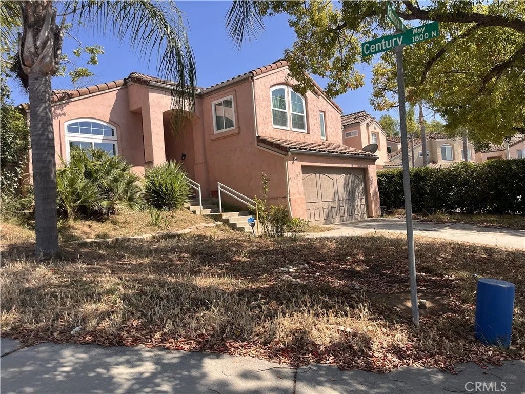 1381 Gilmore Place