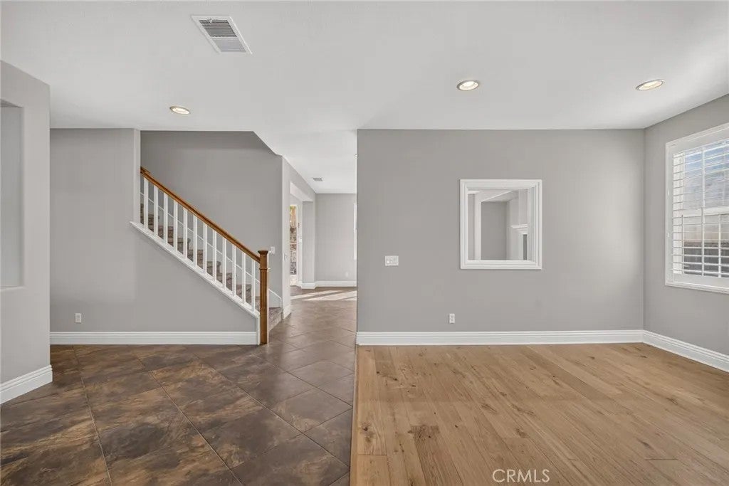 Photo of 45084 Vine Cliff, Temecula, CA 92592 (MLS # PW26148103)