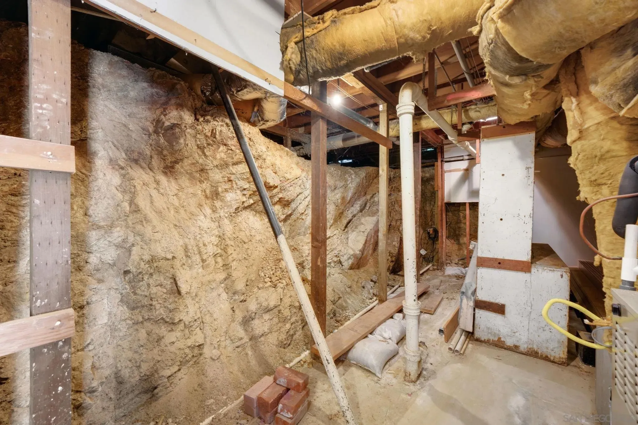 La Mesa, California 91941, United States, 2 Bedrooms Bedrooms, ,2 BathroomsBathrooms,Residential,Active,167598