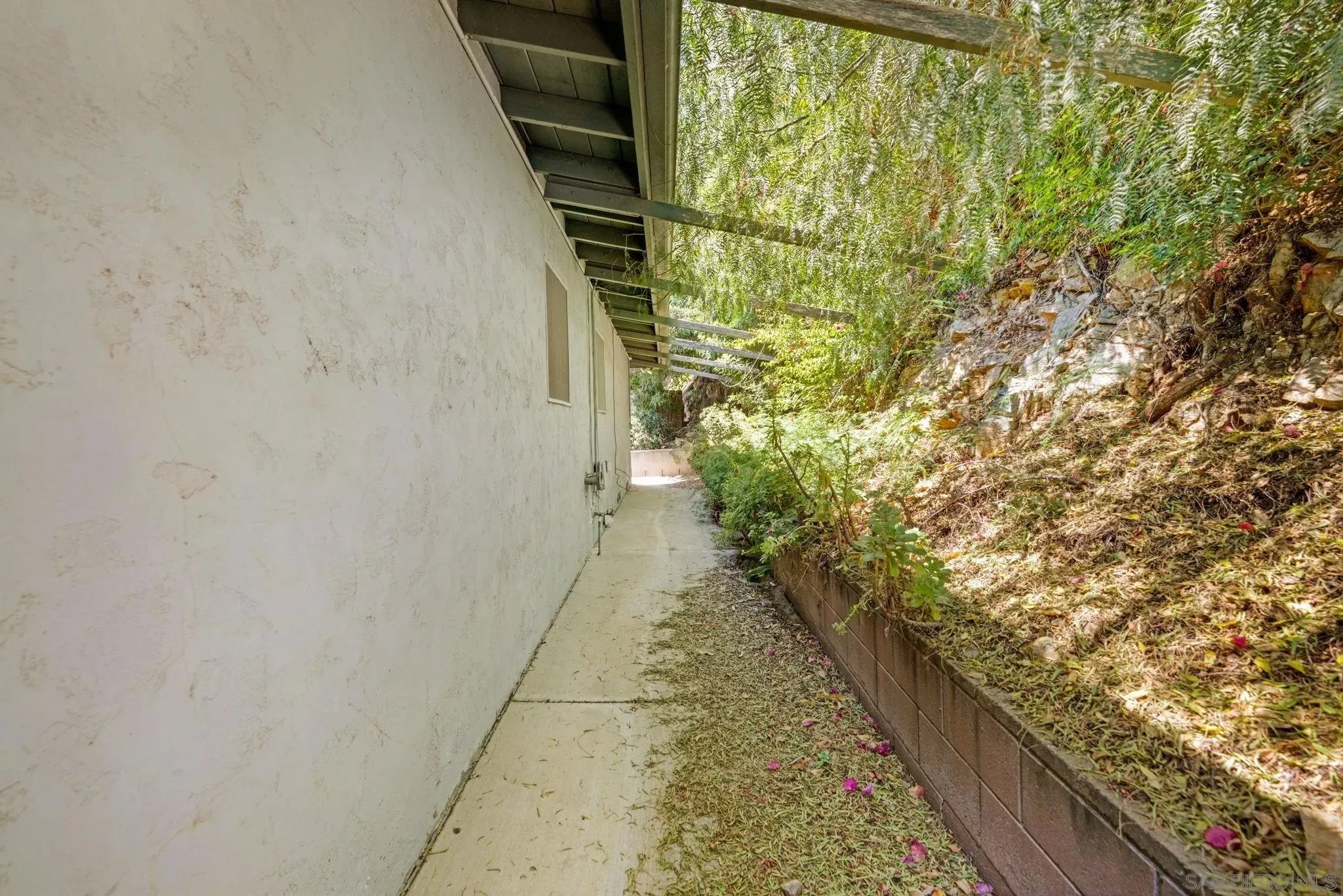 La Mesa, California 91941, United States, 2 Bedrooms Bedrooms, ,2 BathroomsBathrooms,Residential,Active,167598