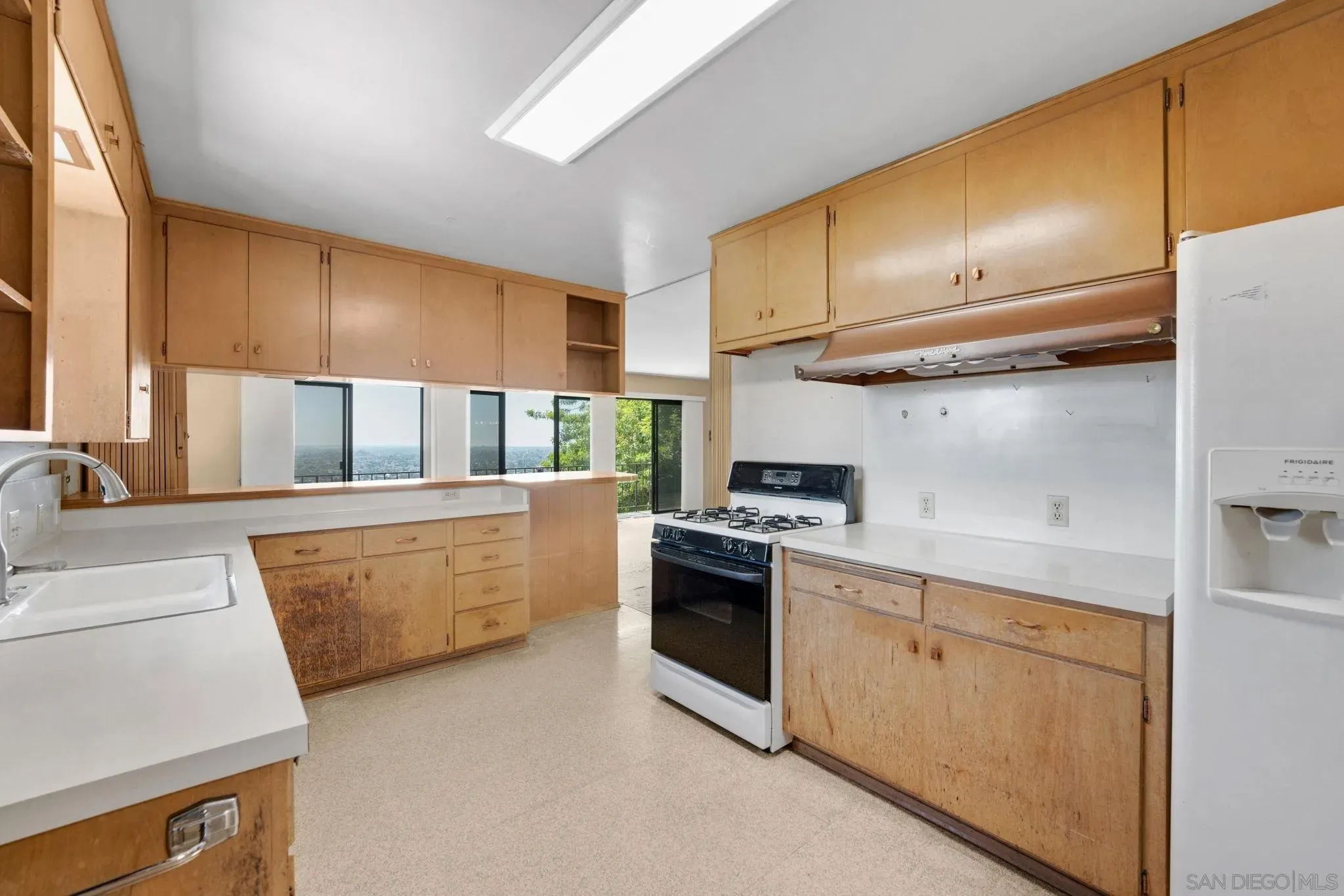 La Mesa, California 91941, United States, 2 Bedrooms Bedrooms, ,2 BathroomsBathrooms,Residential,Active,167598