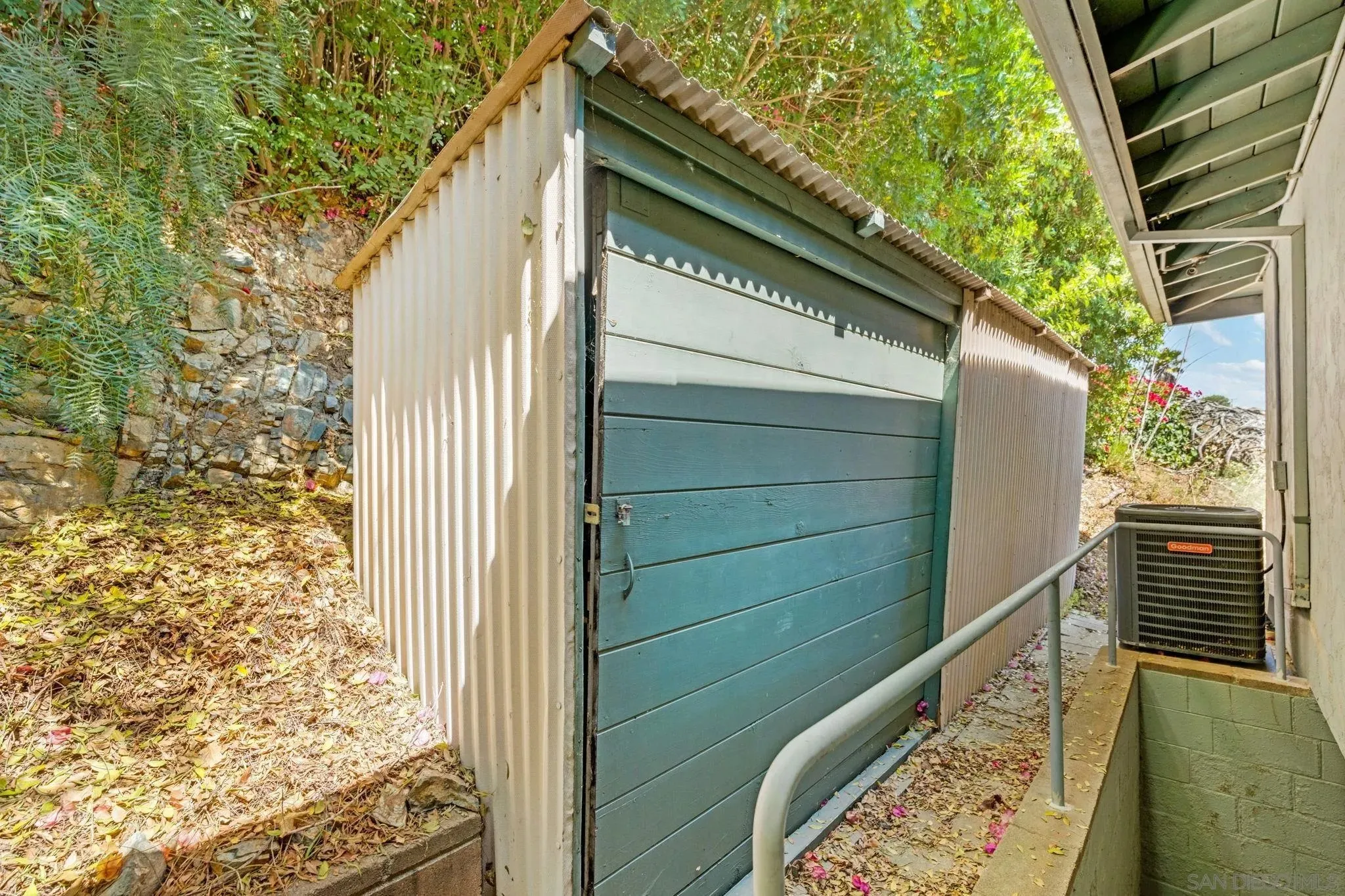 La Mesa, California 91941, United States, 2 Bedrooms Bedrooms, ,2 BathroomsBathrooms,Residential,Active,167598