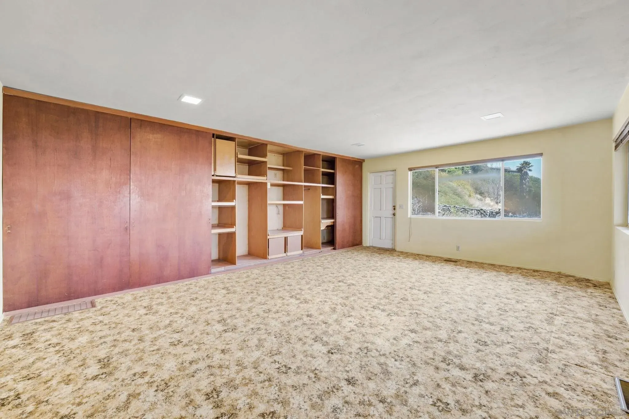 La Mesa, California 91941, United States, 2 Bedrooms Bedrooms, ,2 BathroomsBathrooms,Residential,Active,167598