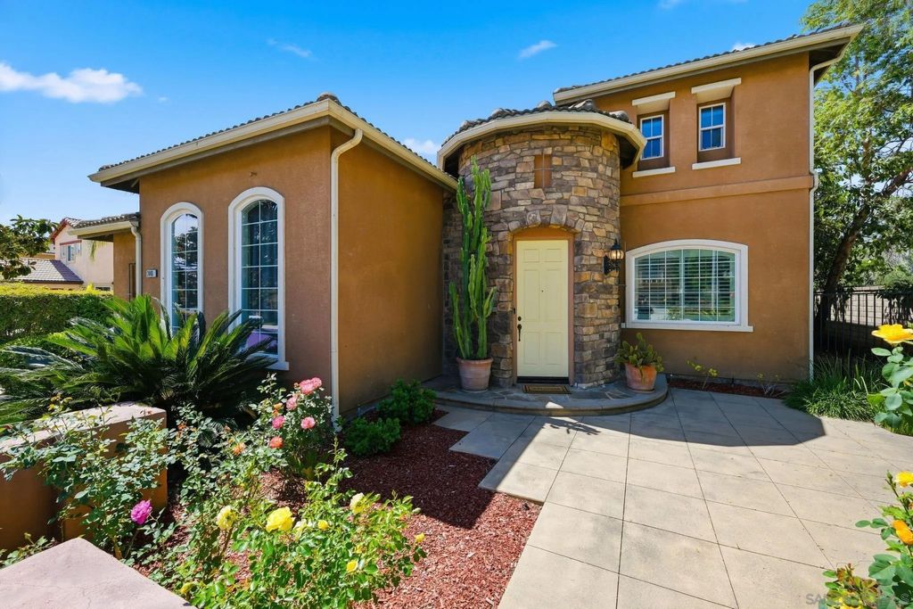 Photo of 2449 Pine Valley Glen, Escondido, CA 92026 (MLS # 260008448)