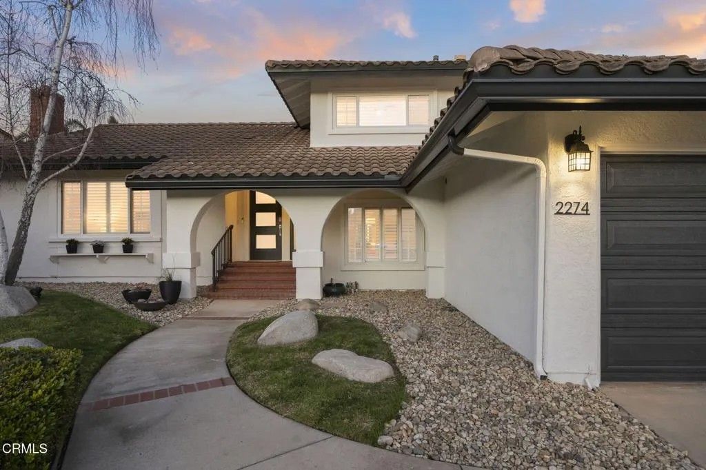 Photo of 2274 Via Tomas, Camarillo, CA 93010 (MLS # V1-34849)