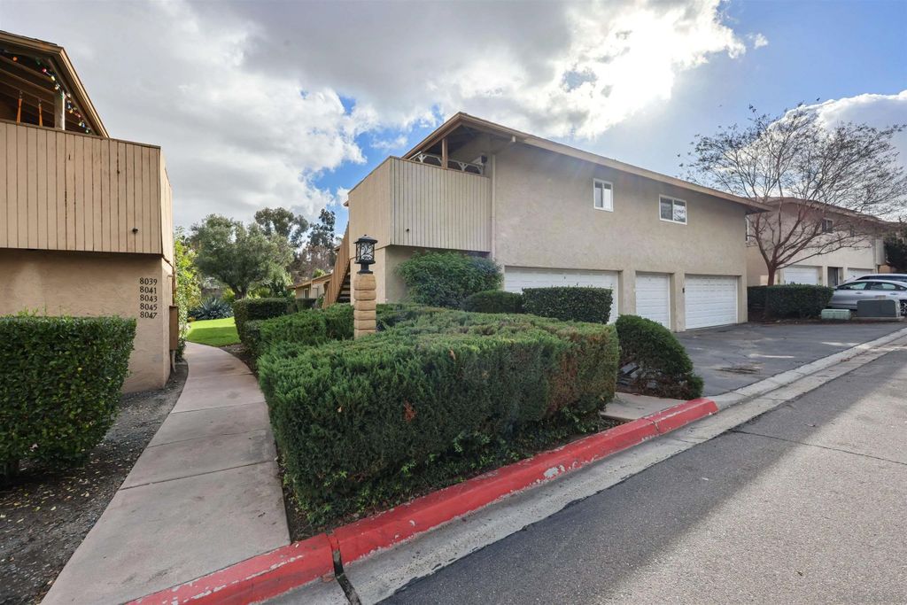 Photo of 8035 Calle Fanita, Santee, CA 92071 (MLS # 2600695)