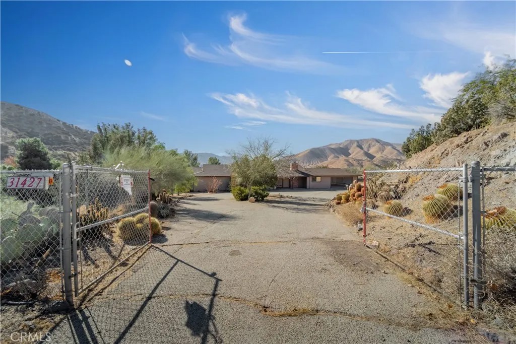 31427 Indian Oak Rd