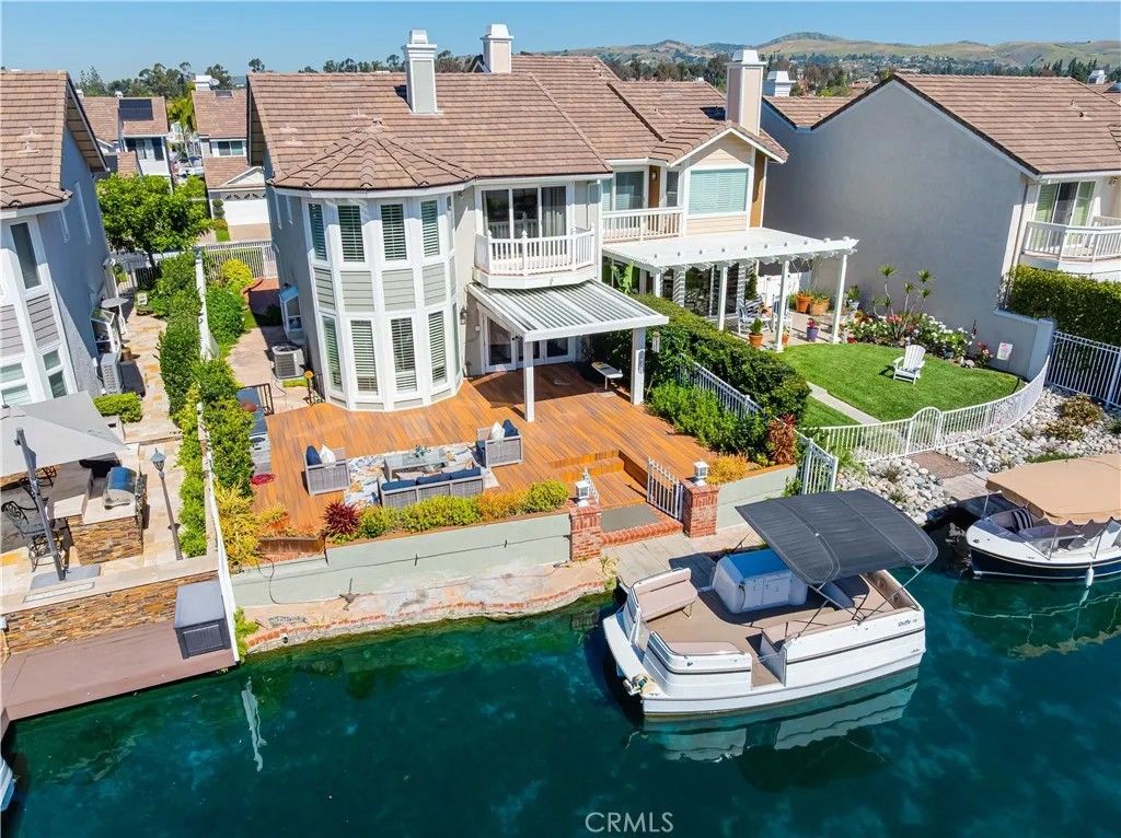 Photo of 20304 Via Oporto, Yorba Linda, CA 92886 (MLS # CV26062212)