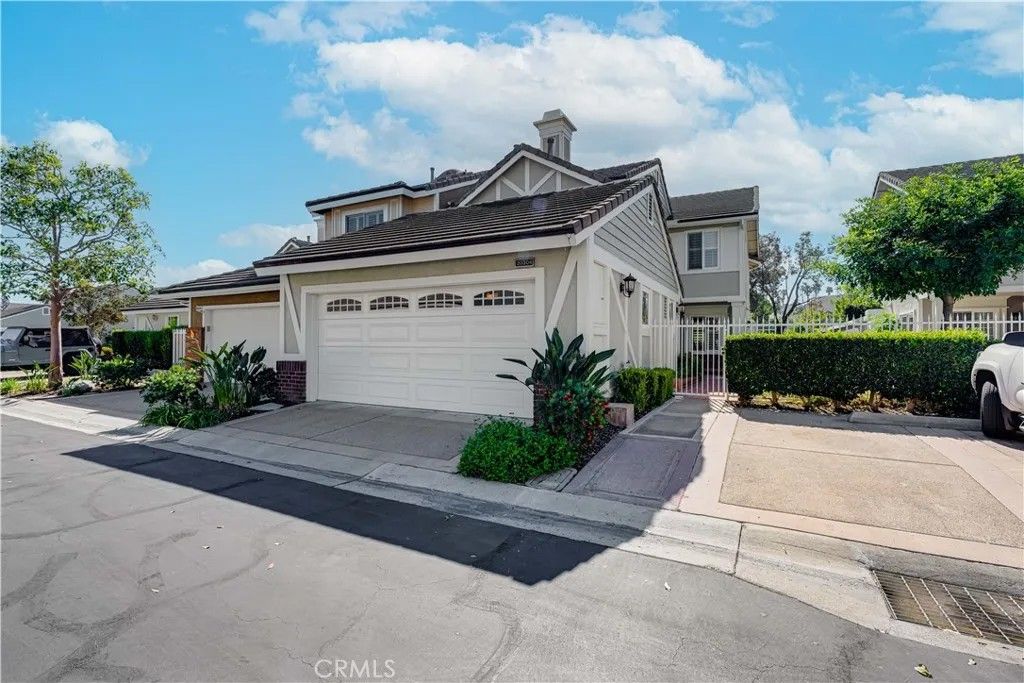 Photo of 20304 Via Oporto, Yorba Linda, CA 92886 (MLS # CV26062212)