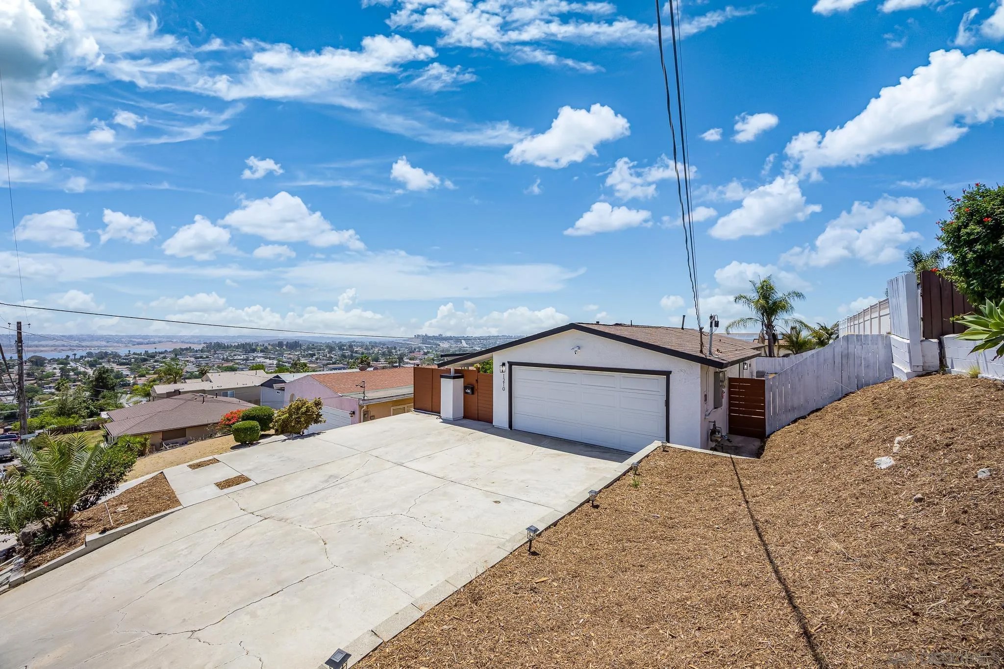 1210 Maria Ave