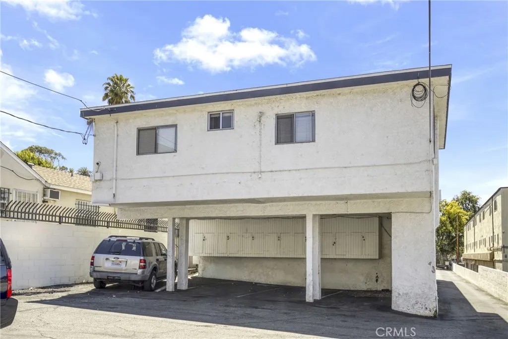 3411 Drew Street