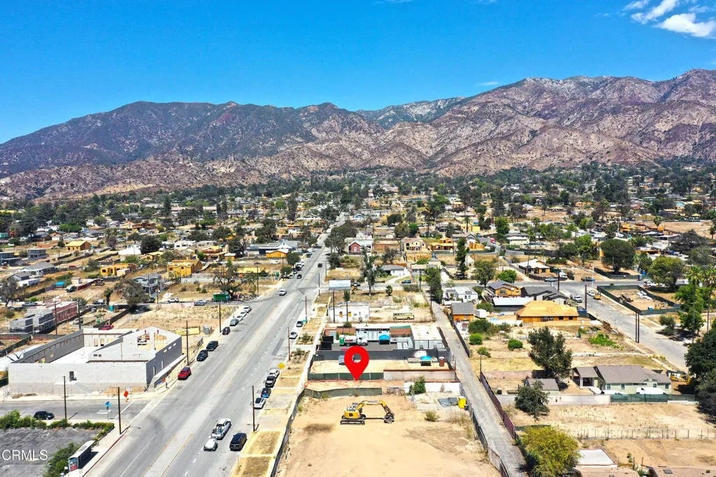 2668 Fair Oaks