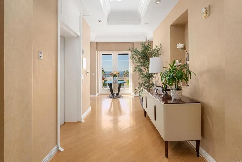 464 Prospect Street PH1