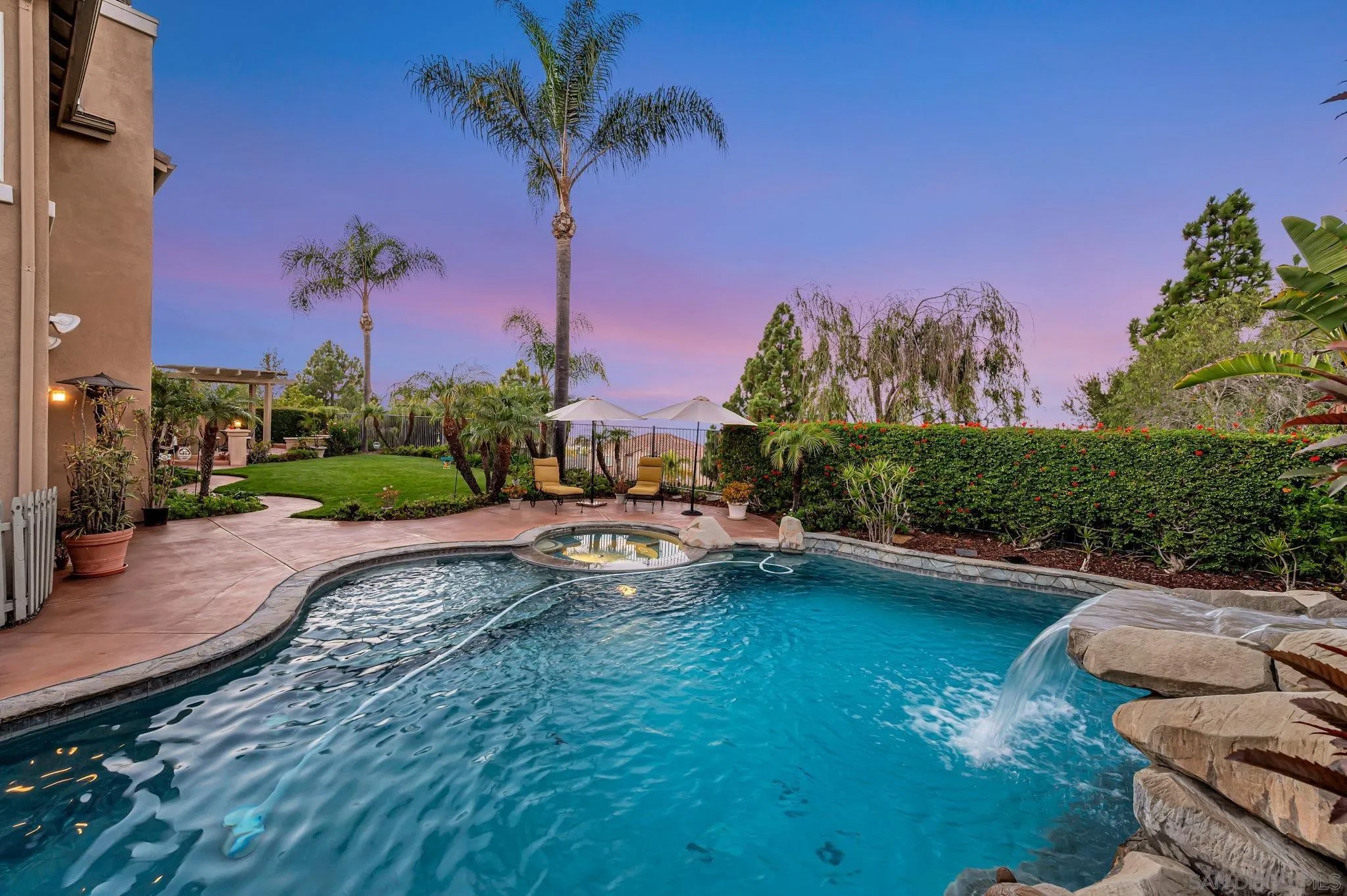 11547 Winding Ridge Dr