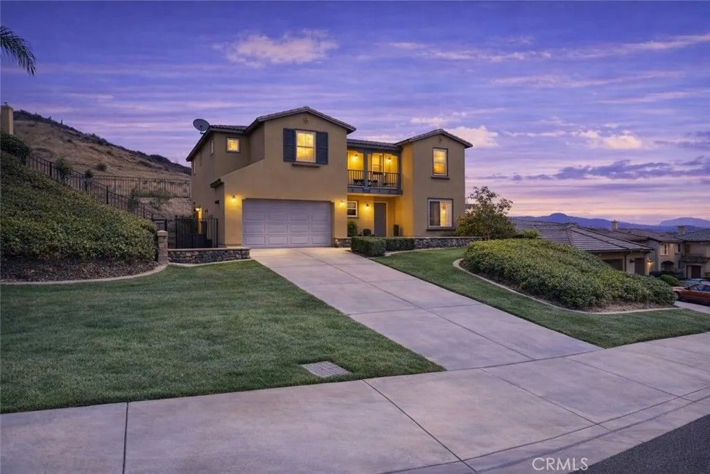 Photo of 16395 Ridge Field, Riverside, CA 92503 (MLS # IV26056708)