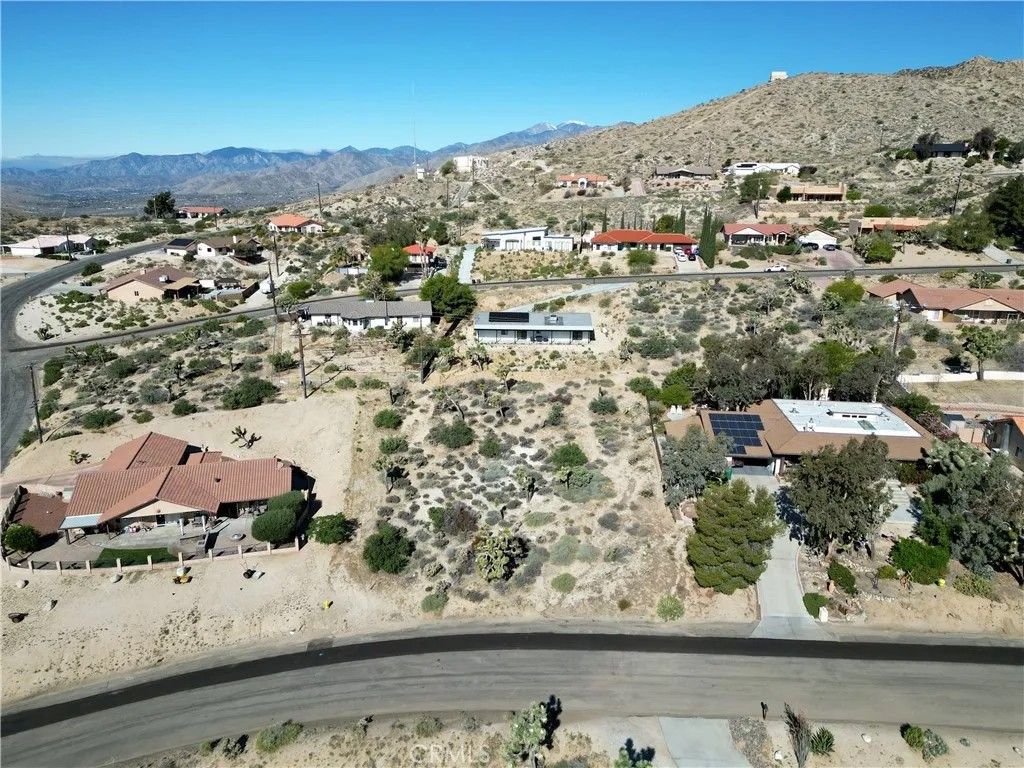 Photo of 15760 Ventura, Yucca Valley, CA 92284 (MLS # JT25271899)