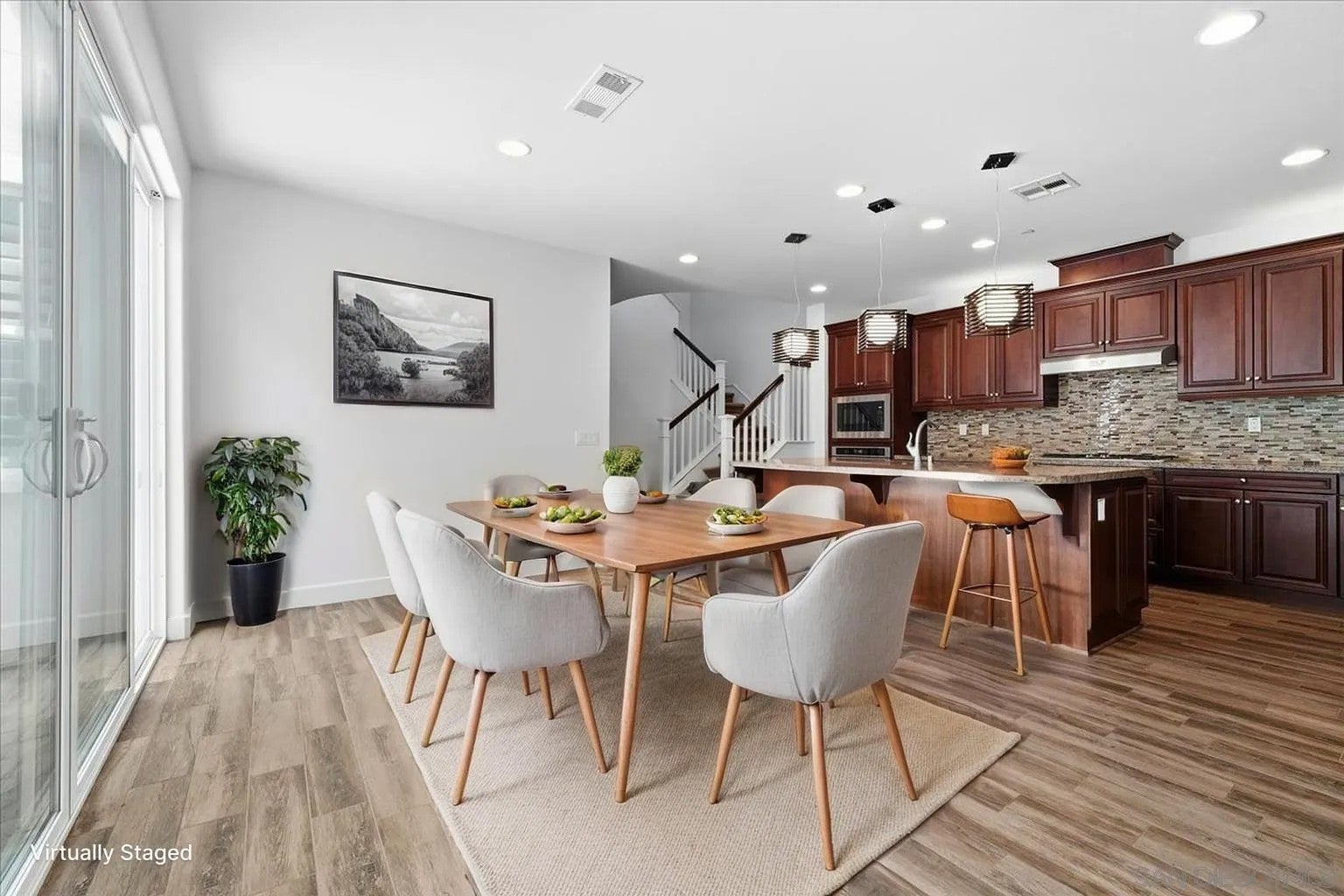 6692 Dondero Trail