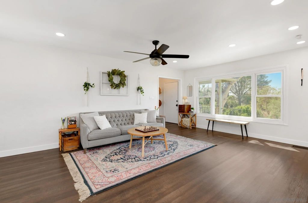 Photo of 8648 Alpine Ave, La Mesa, CA 91941 (MLS # 260007543)