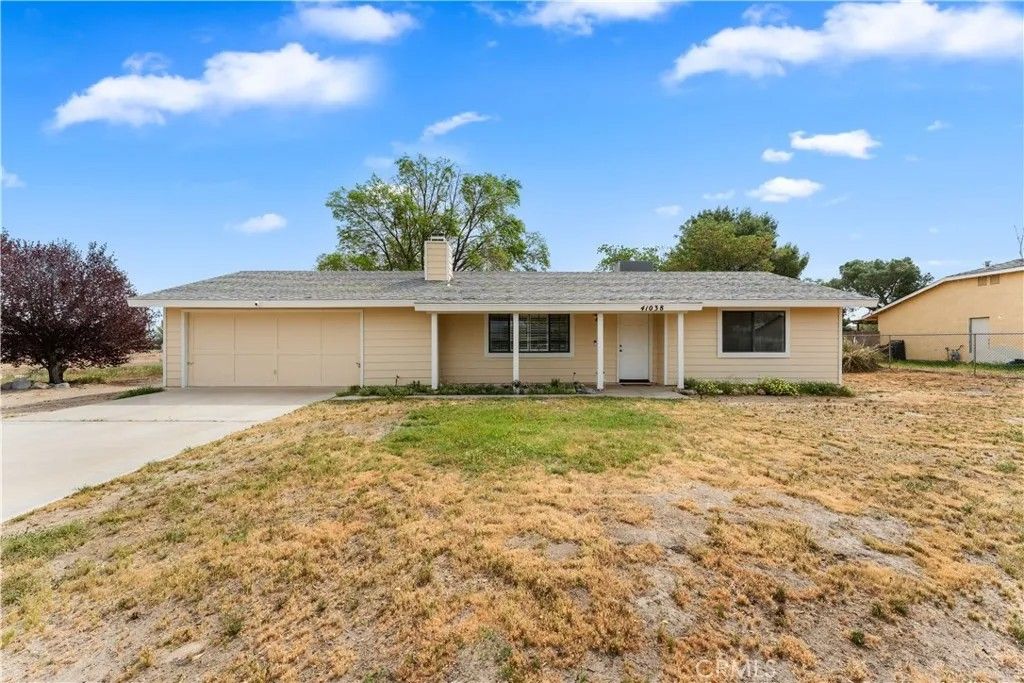 Photo of 41038 171st St, Lancaster, CA 93535 (MLS # SR26071907)