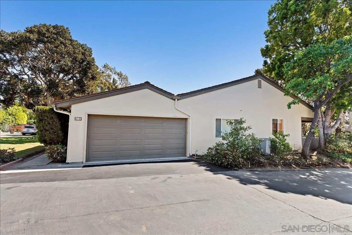 16902 Via De Santa Fe 12