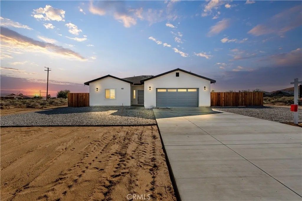 Photo of 8624 Forest Blvd, California City, CA 93505 (MLS # SR26009907)