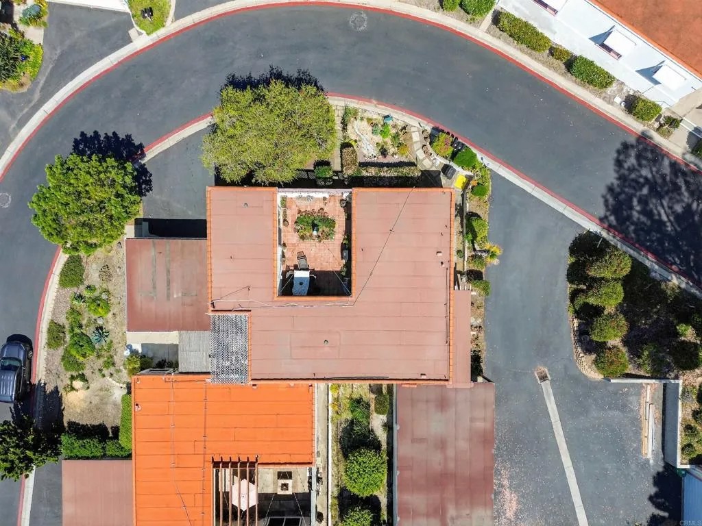 3621 S VISTA CAMPANA South 102