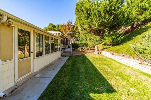 Tiny photo for 19427 Oak Crossing Road, Newhall, CA 91321 (MLS # SR25244368)