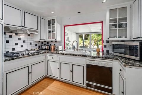 Tiny photo for 19427 Oak Crossing Road, Newhall, CA 91321 (MLS # SR25244368)