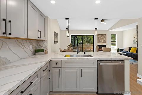 9899 Scripps Westview Way 243 San Diego CA 92131