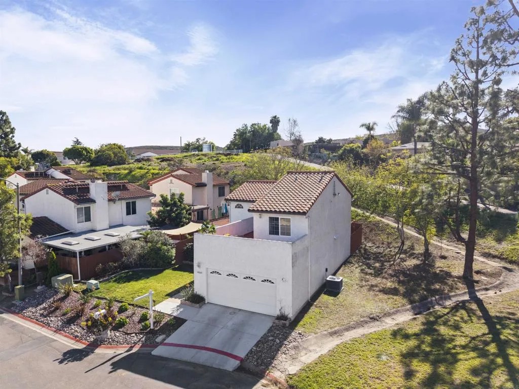 9869 Aldergrove Lane