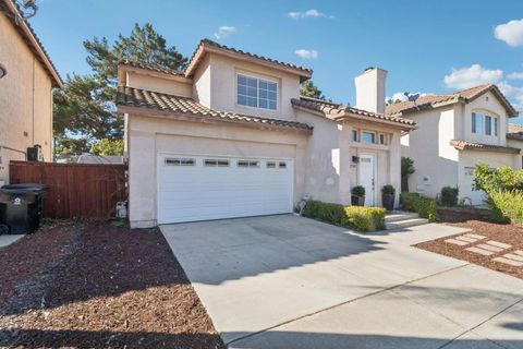 Photo of 2254 Peachtree Circle, Chula Vista, CA 91915 (MLS # 260001705)