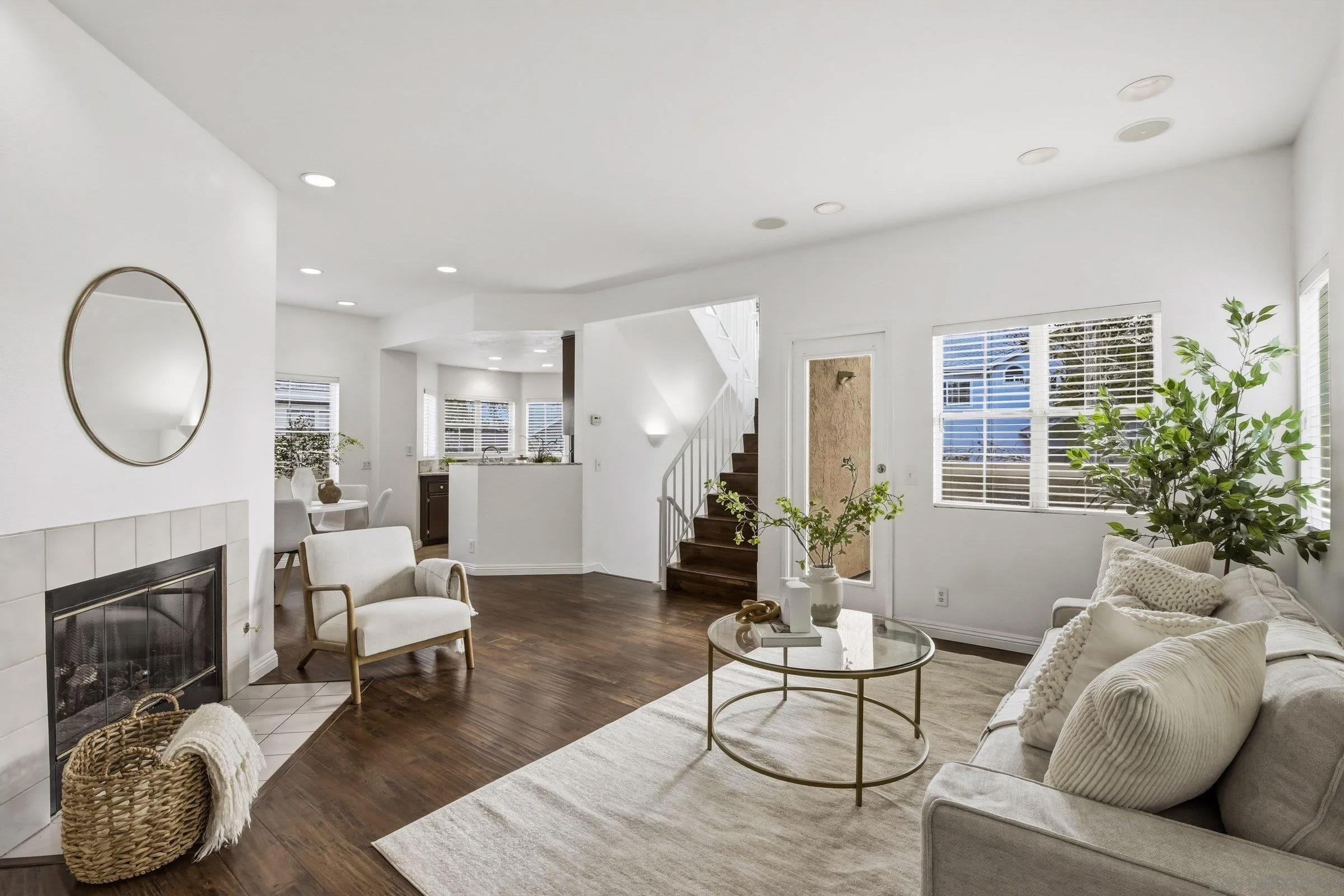 9980 Scripps Vista Way 98